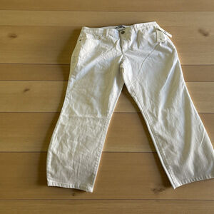 Christopher & Banks Womens Capri Pants Size 16 White Petite Slimming